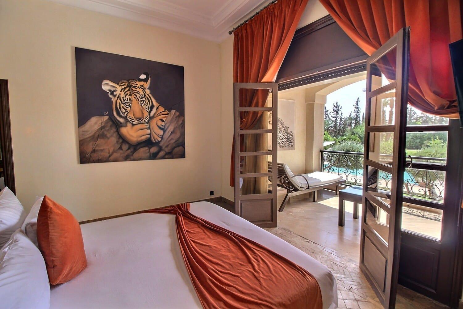 A suite with terrace over the pool